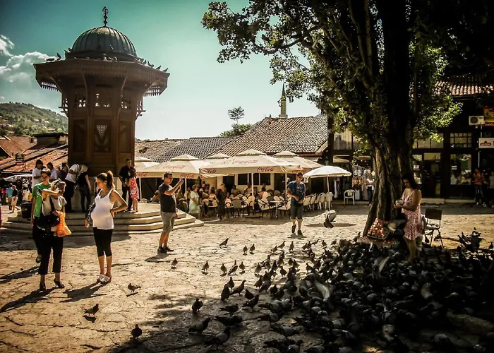 Modern 2bdr In The Center - Free Parking Apartament *