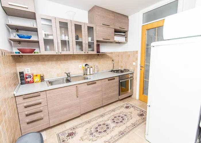 Apartament Modern 2bdr In The Center - Free Parking